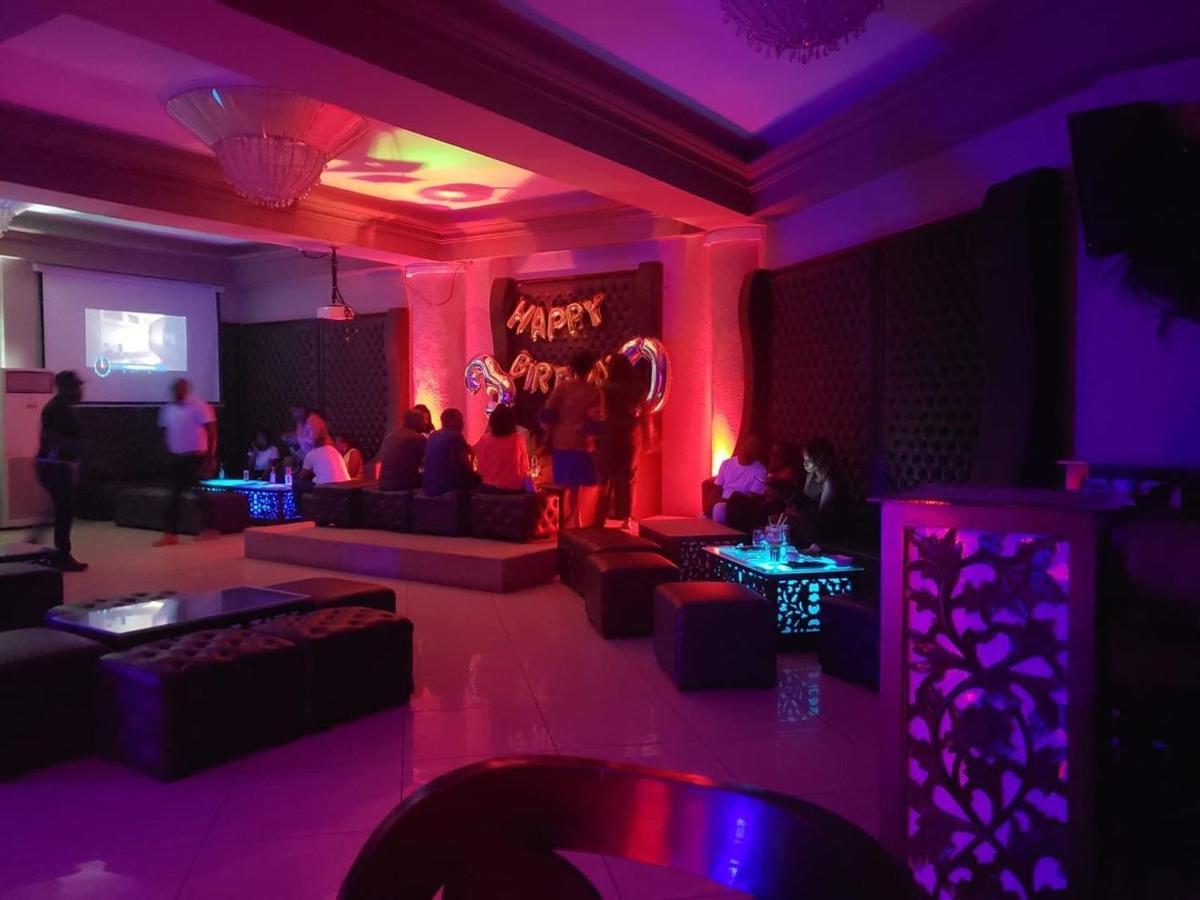 Hotel Hibiscus Louis Libreville Exterior foto